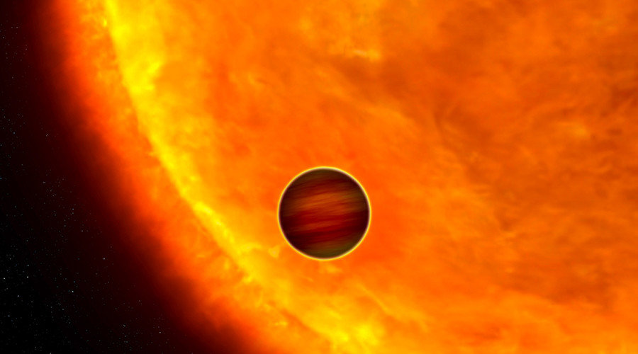 sun eats planet
