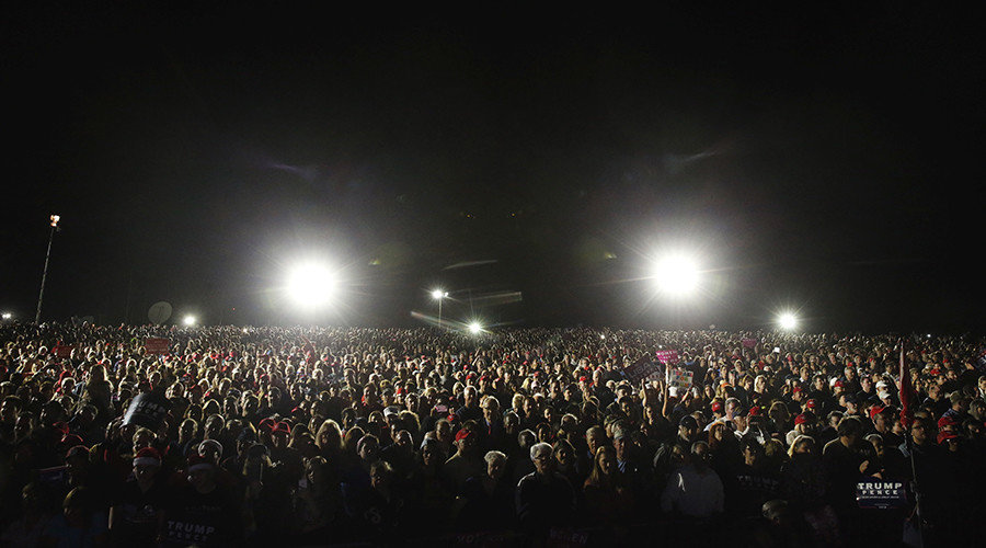 Click to enlarge trump crowd