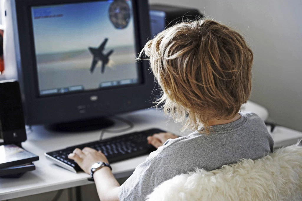 Child on computer