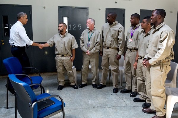 Obama commuting prisoners