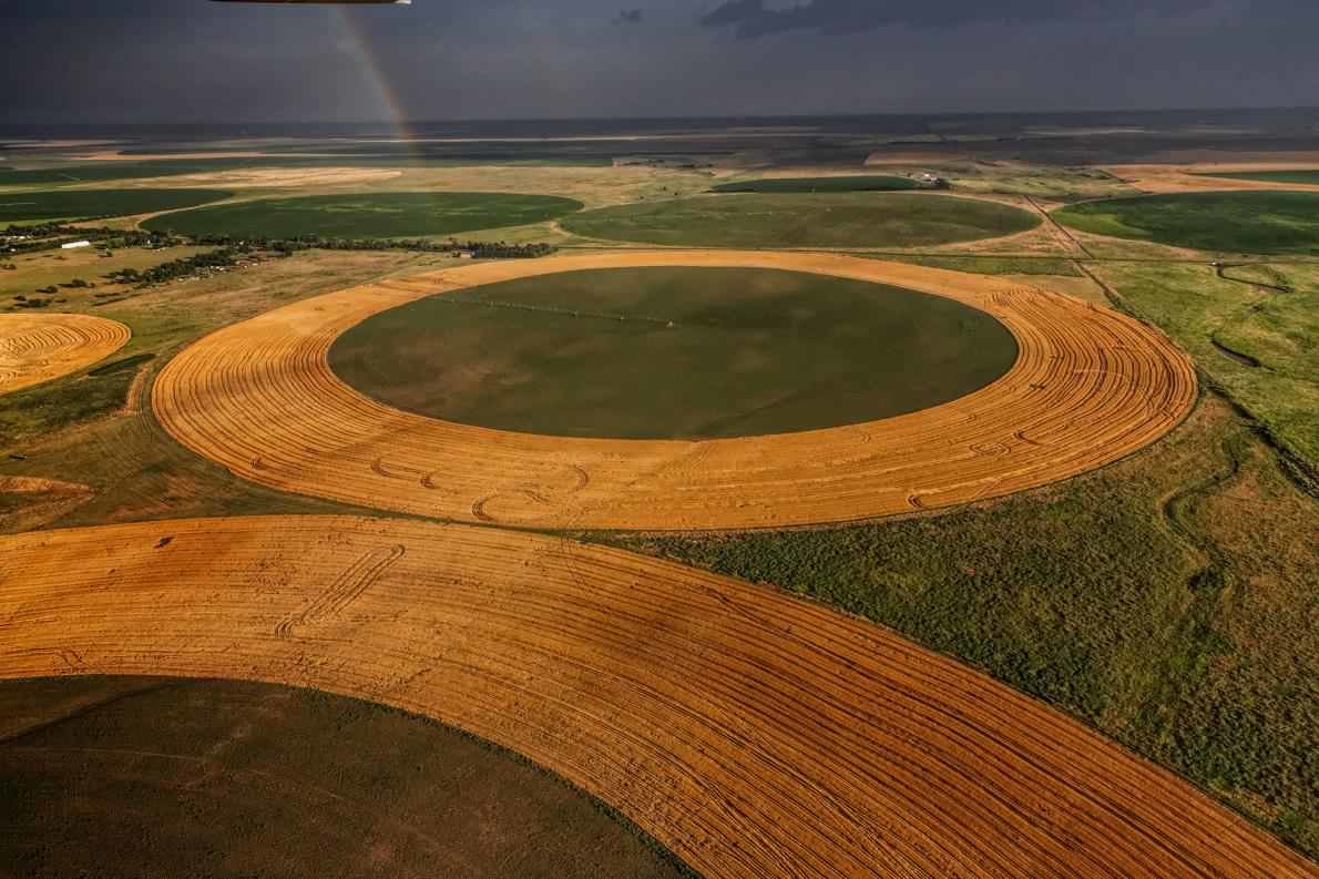 Center-pivot irrigation system in Kansas