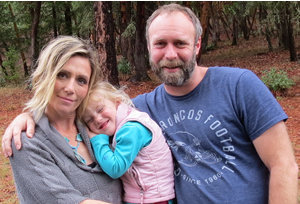Click to enlarge Gabriel and Christi with their other daughter