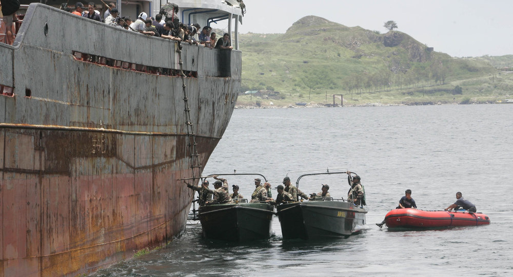 Click to enlarge Philippine Coast Guard and Police Maritime unit