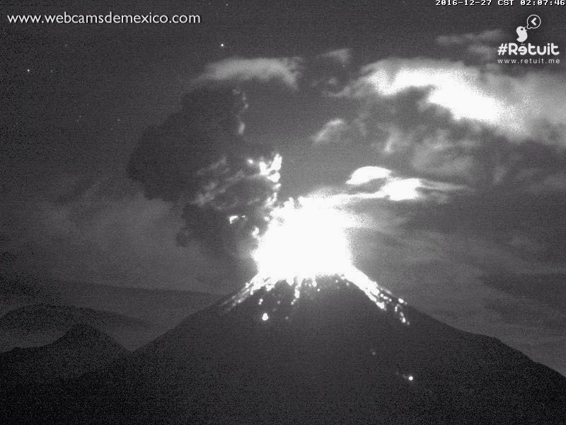 Colima eruption on December 27, 2016.