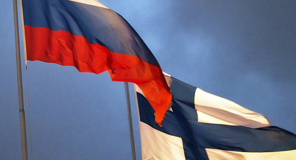 Finland and Russian flags