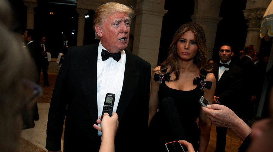 trump talks to reporters on new years eve