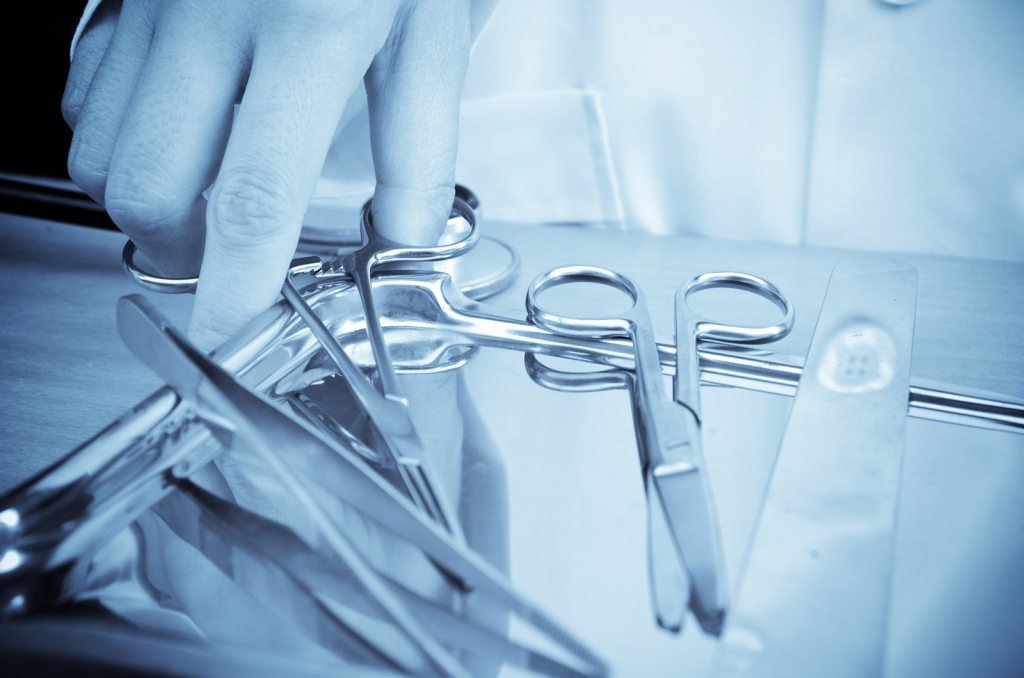 Click to enlarge surgical instruments