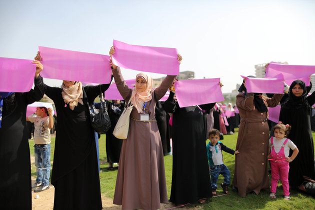 Click to enlarge palestine women protest