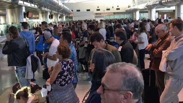 US customs line