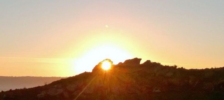 Click to enlarge Sicilian Stonehenge