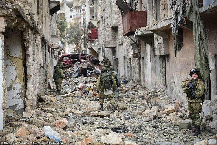 Click to enlarge Russian sappers rubble aleppo