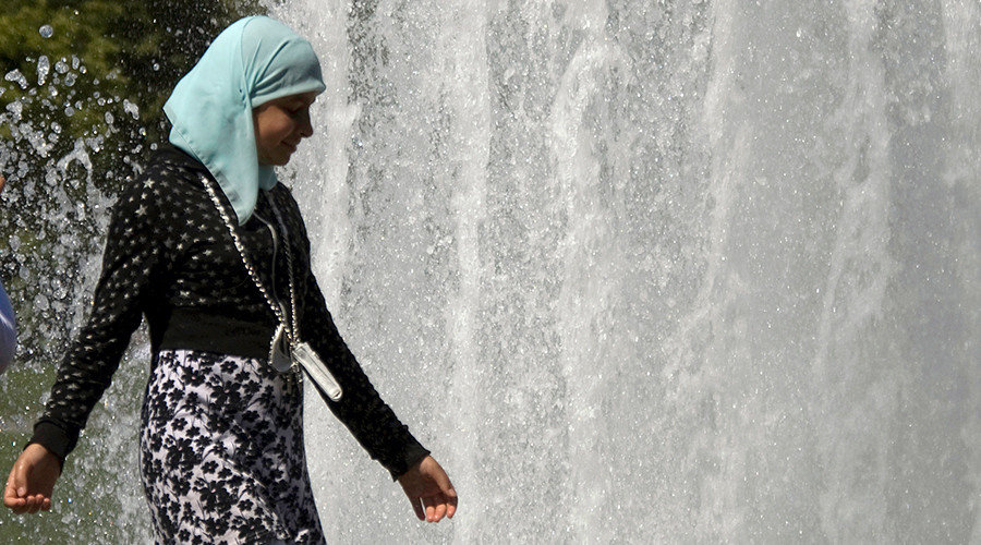 Women with Islamic headscarf