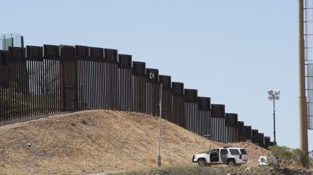 Nogales, Arizona border
