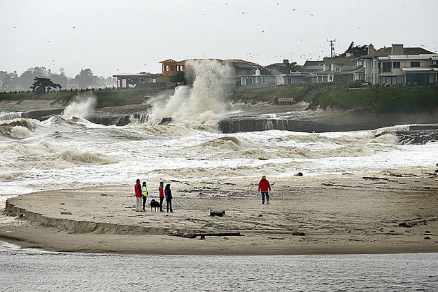 Click to enlarge Roiling storm waves pound the rock ledge of Santa Maria Cliffs a few hours before high tide, Sunday, Jan. 8, 2017.