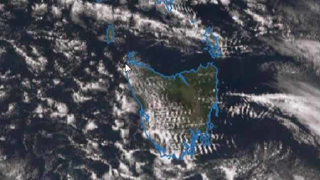 Click to enlarge Tasmania wave cloud