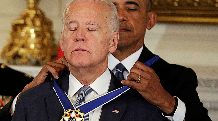 Joe Biden medal Obama
