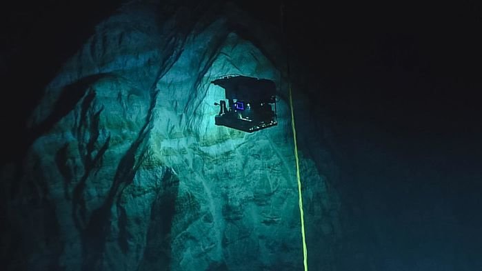 Deep Discoverer Mariana Trench 