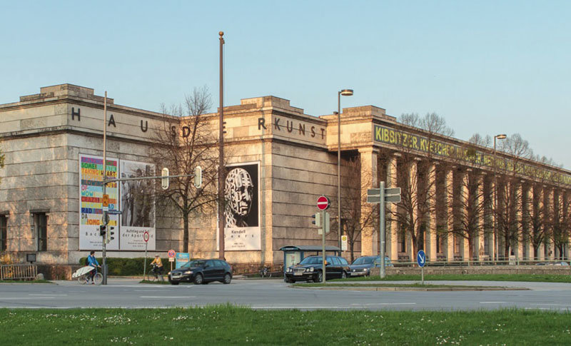 Click to enlarge house of art munich winter
