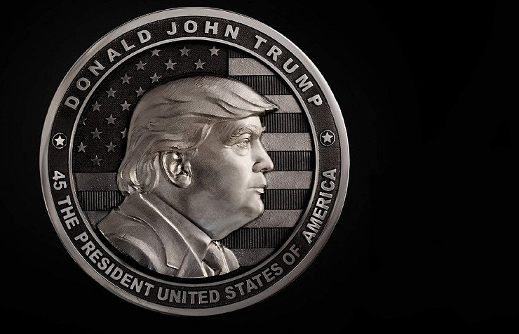 1Kg Silver Trump Coin