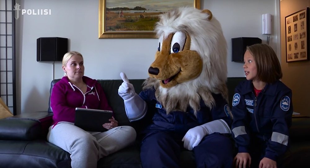 Finnish YouTube lion that squealed