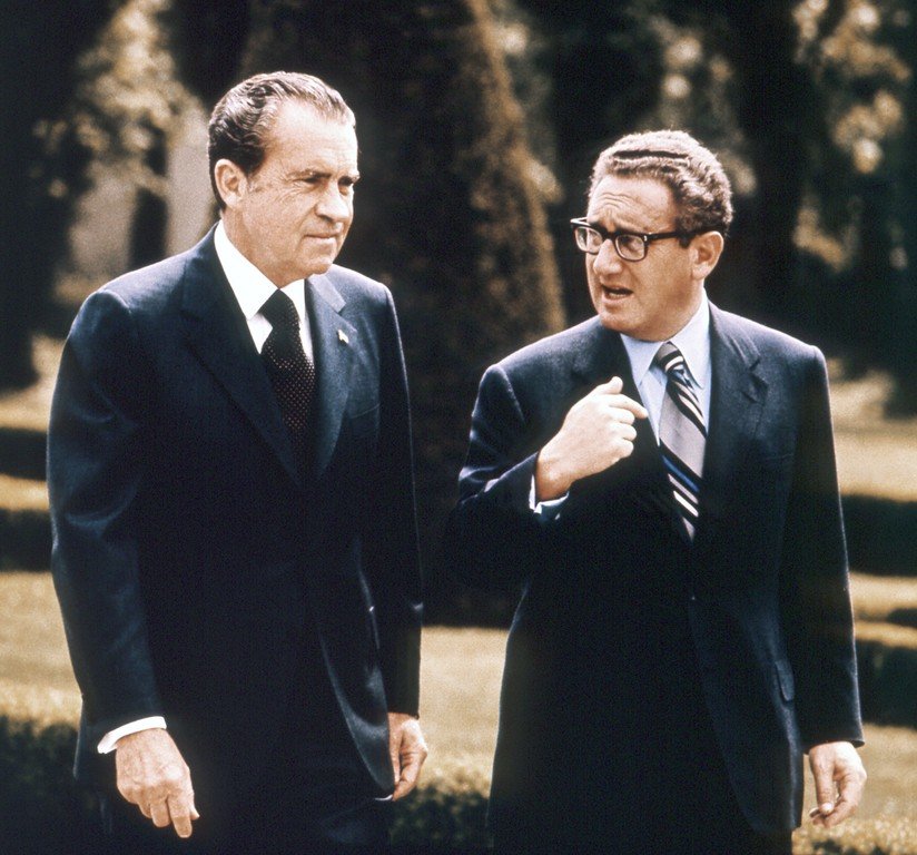 Click to enlarge Kissinger Nixon