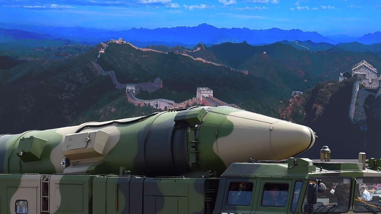 Click to enlarge Chinese carrier killer DF-21D missile
