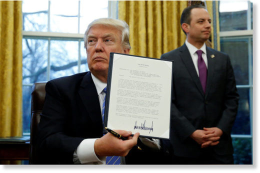 Trump global gag order