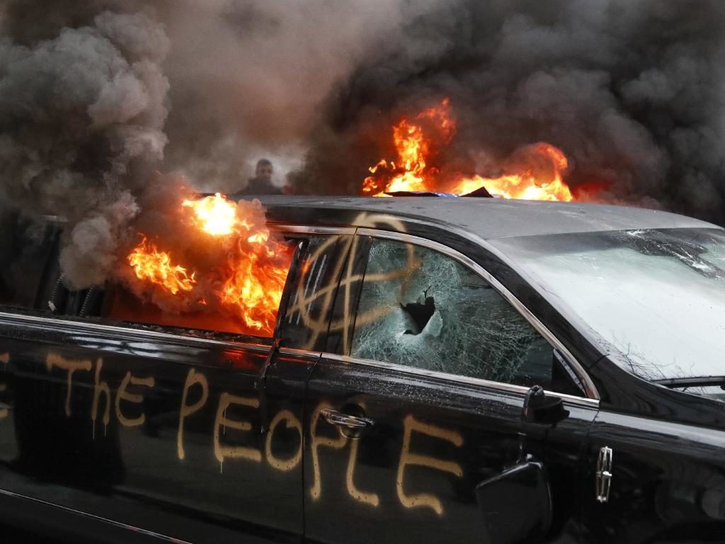 limo trump inauguration protest