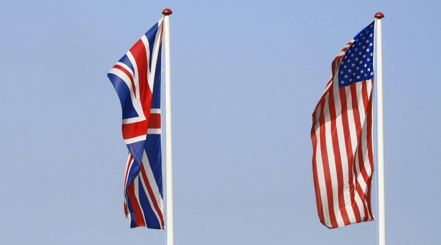 US UK flags