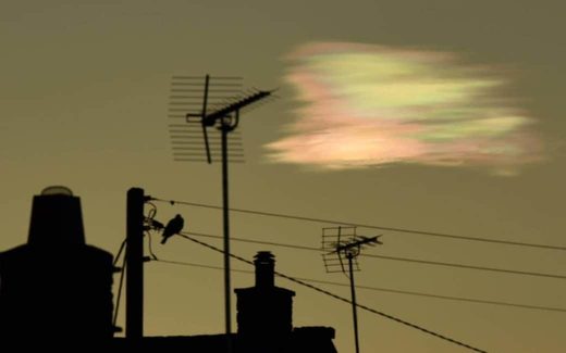 Polar vortex brings rare nacreous clouds to Britain