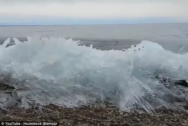 Click to enlarge ice stacking on Lake Baikal