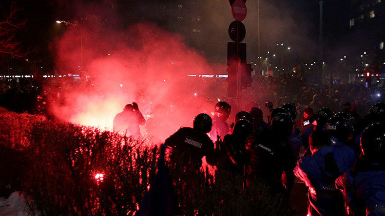 Clashes erupt in Bucharest