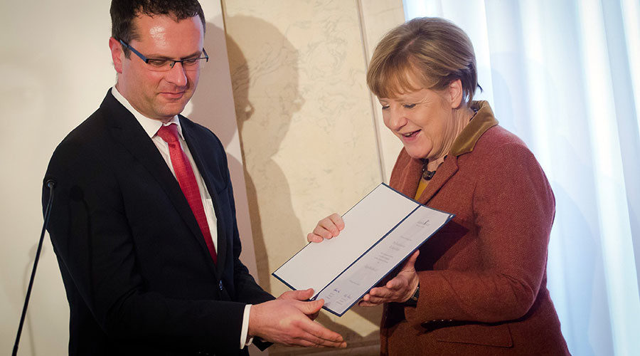 Click to enlarge German chancellor Angela Merkel