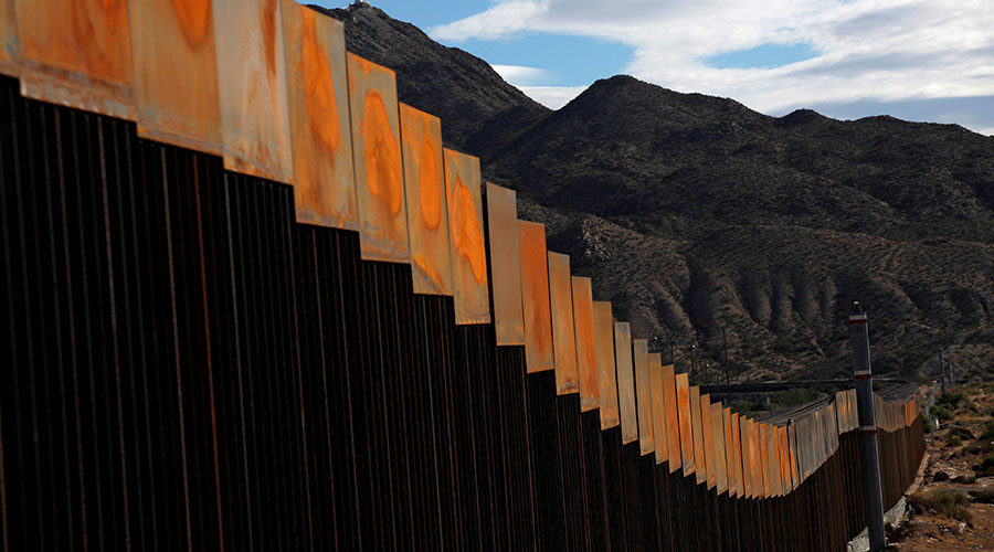 Click to enlarge US-Mexico border fence