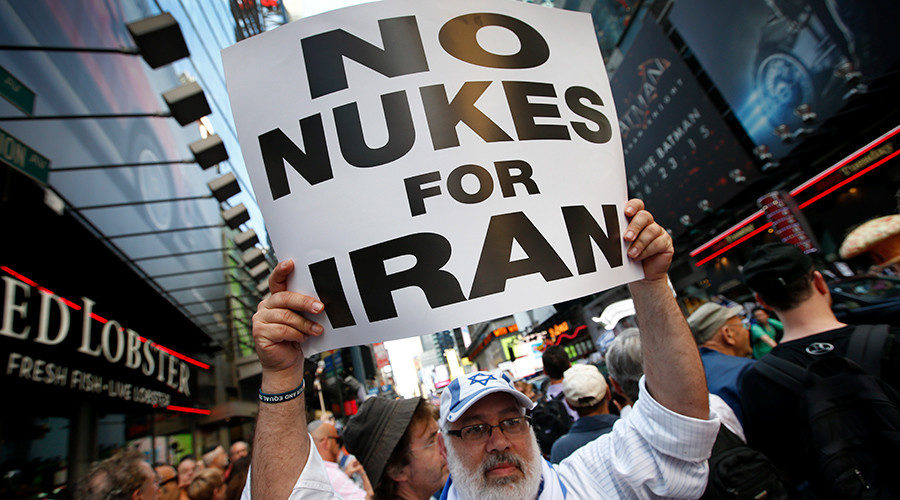 Iranian protestor
