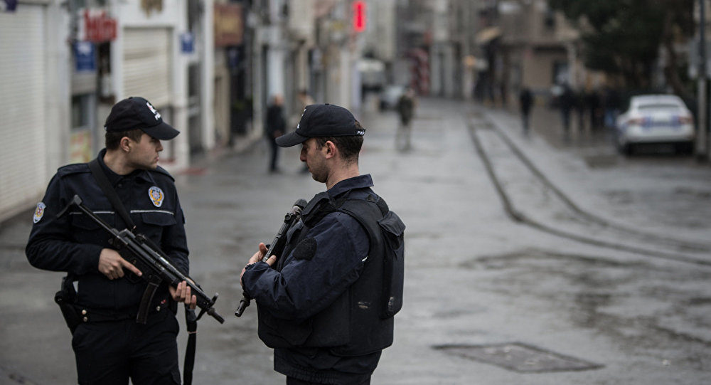Click to enlarge turkish police