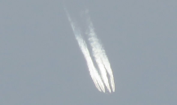 Click to enlarge falling ufo