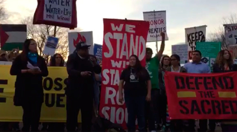 Standing Rock Sioux Tribe protesters