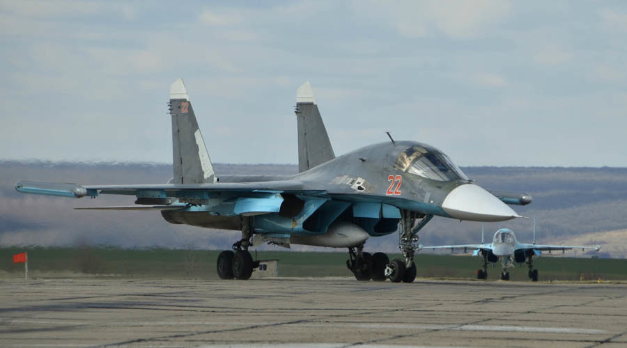 Click to enlarge Russian Su-34 bomber jets