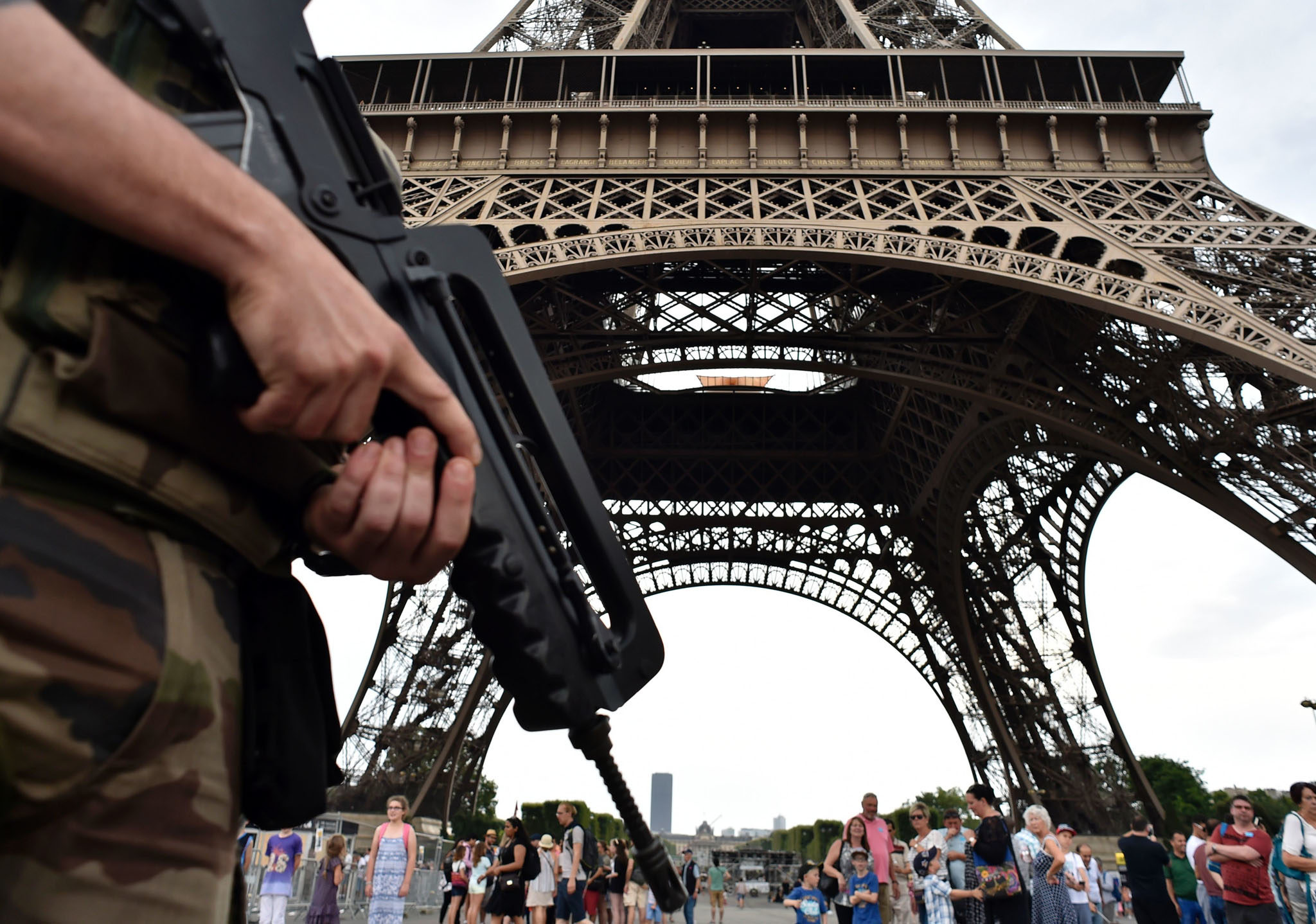Click to enlarge Eiffel tower