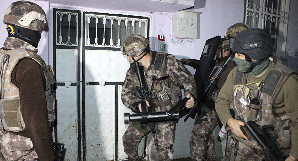 Turkish police forces army arrest Turkey Ankara