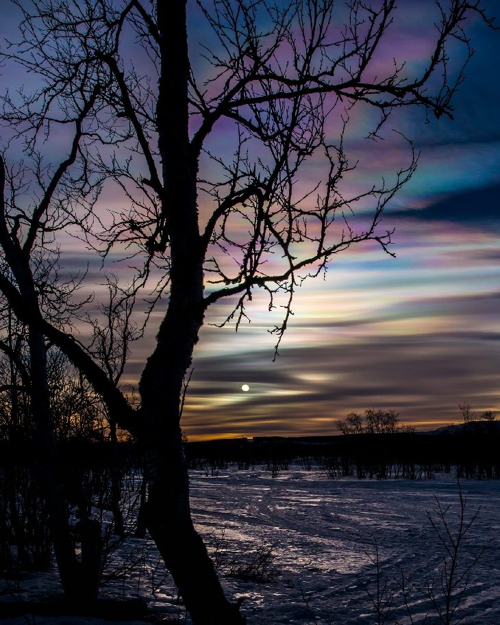 Polar stratospheric clouds over Sweden