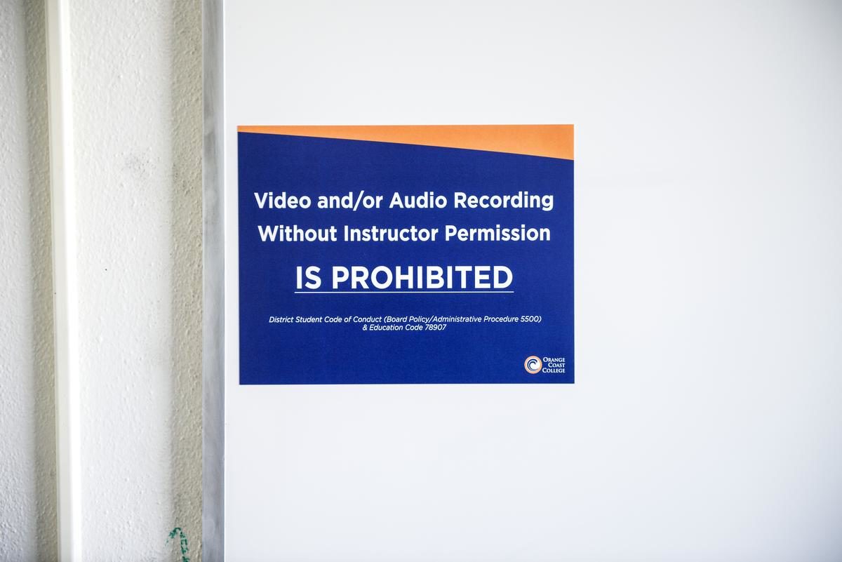 Video and/or audio recording prohibited sign