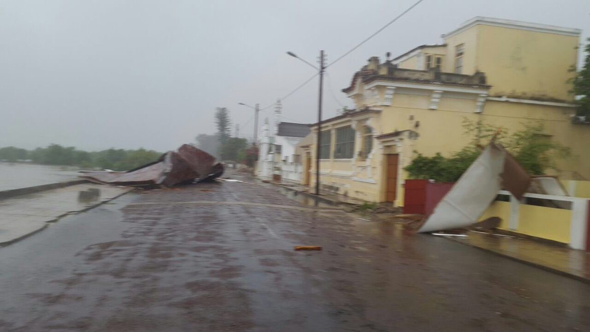 tropical cyclone batters Mozambique