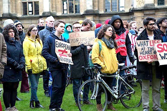 Click to enlarge Students' campaign march
