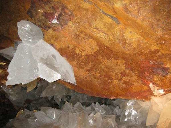  Mexican cave system