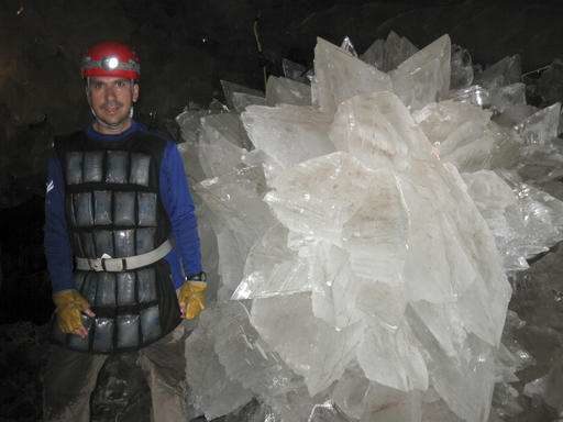 gypsum rosette crystal