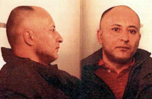 Click to enlarge Haisam Omar Sakhanh refugee