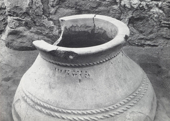 karas wine making armenia pottery