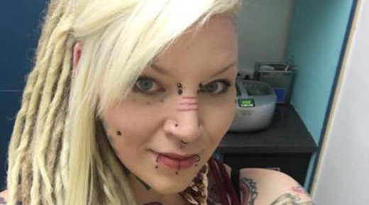 Tattoo artist cut her finger off